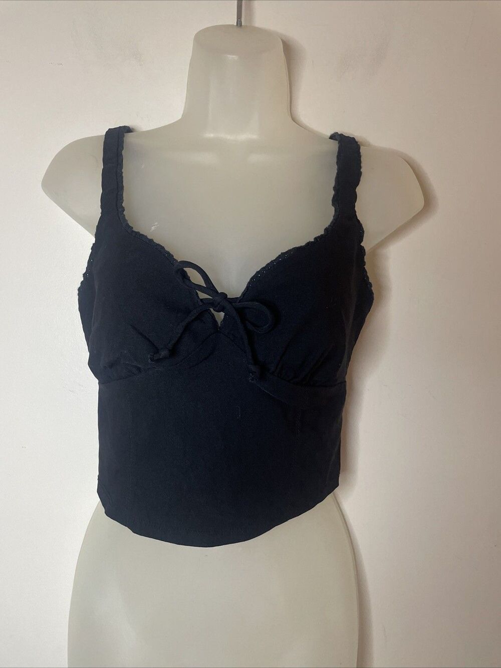 Wild Fable Crop Tank Top Black Cute, Stretches Size M